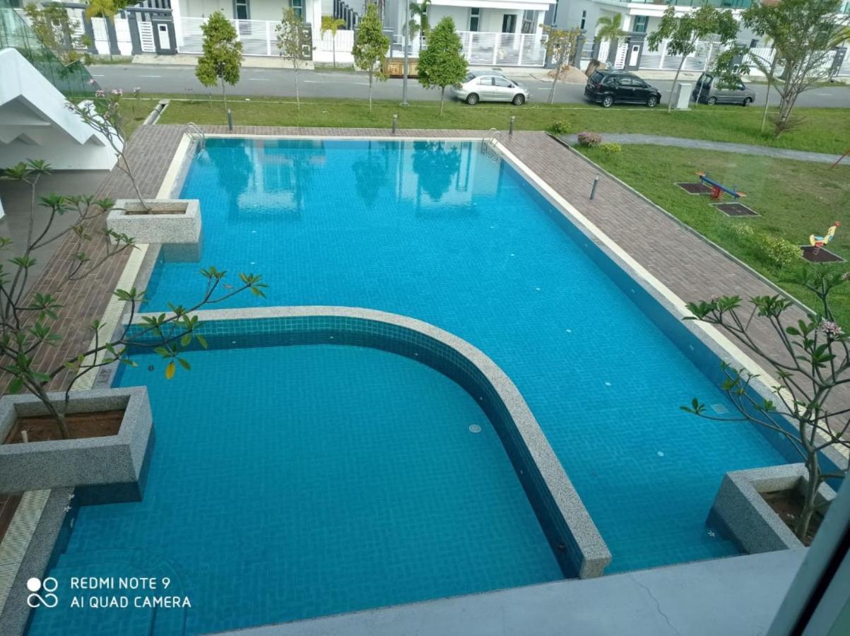 My Home Kayangan Villa Malacca C10 Exterior photo