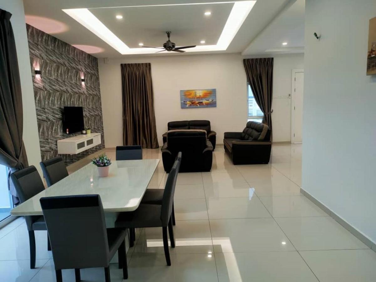 My Home Kayangan Villa Malacca C10 Exterior photo